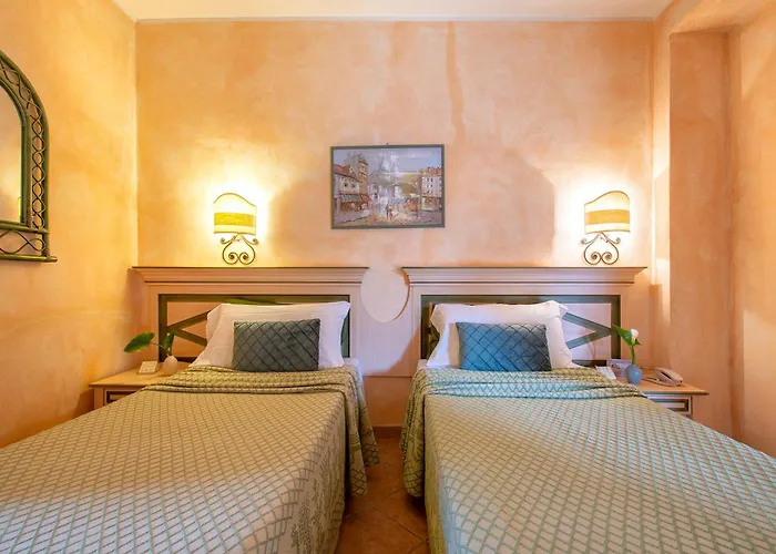 Отель Hotel Fertilia 3*